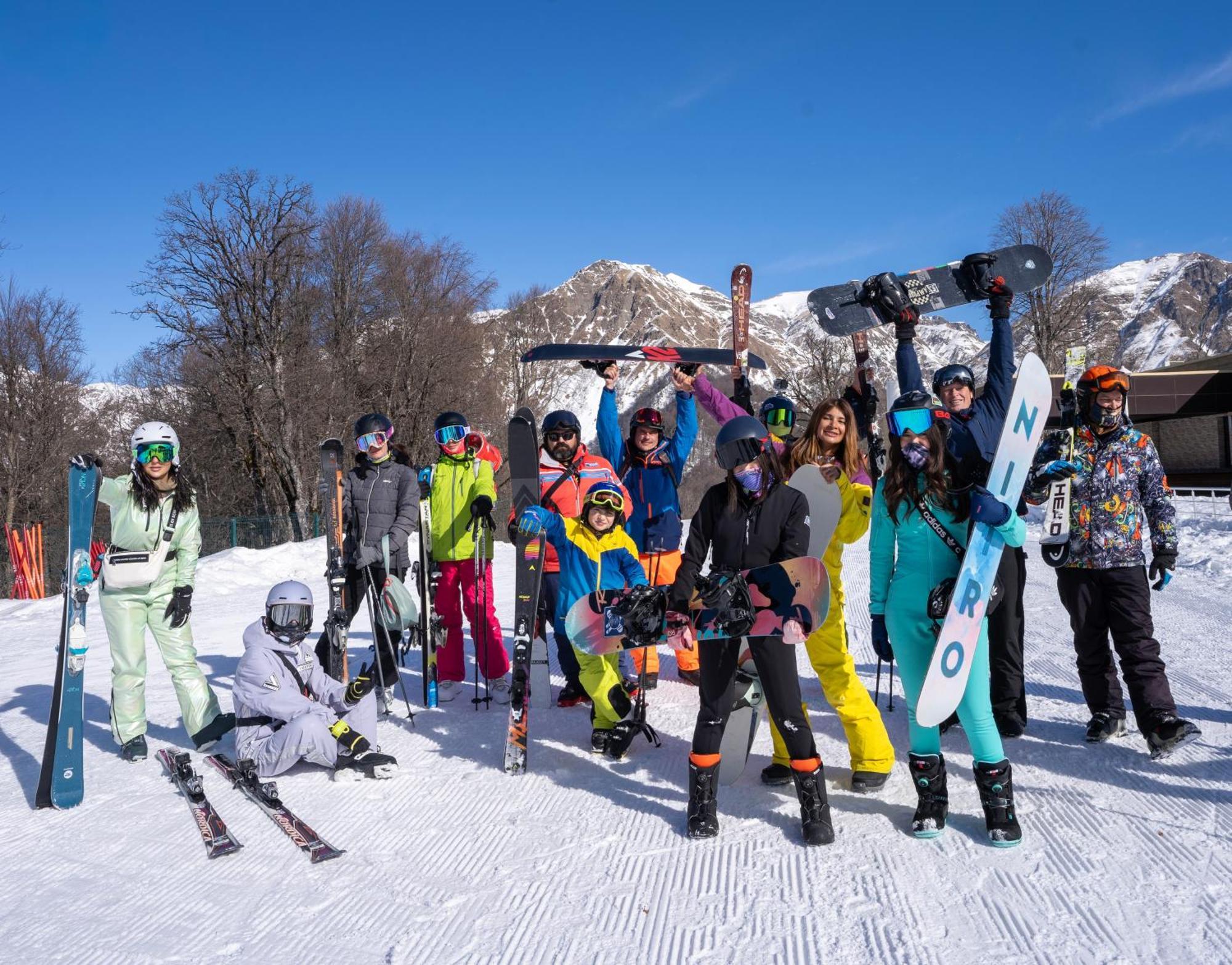 Qafqaz Riverside Hotel Qəbələ Exterior foto Skiing in Bariloche, Argentina